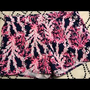 Lilly Pulitzer scalloped shorts